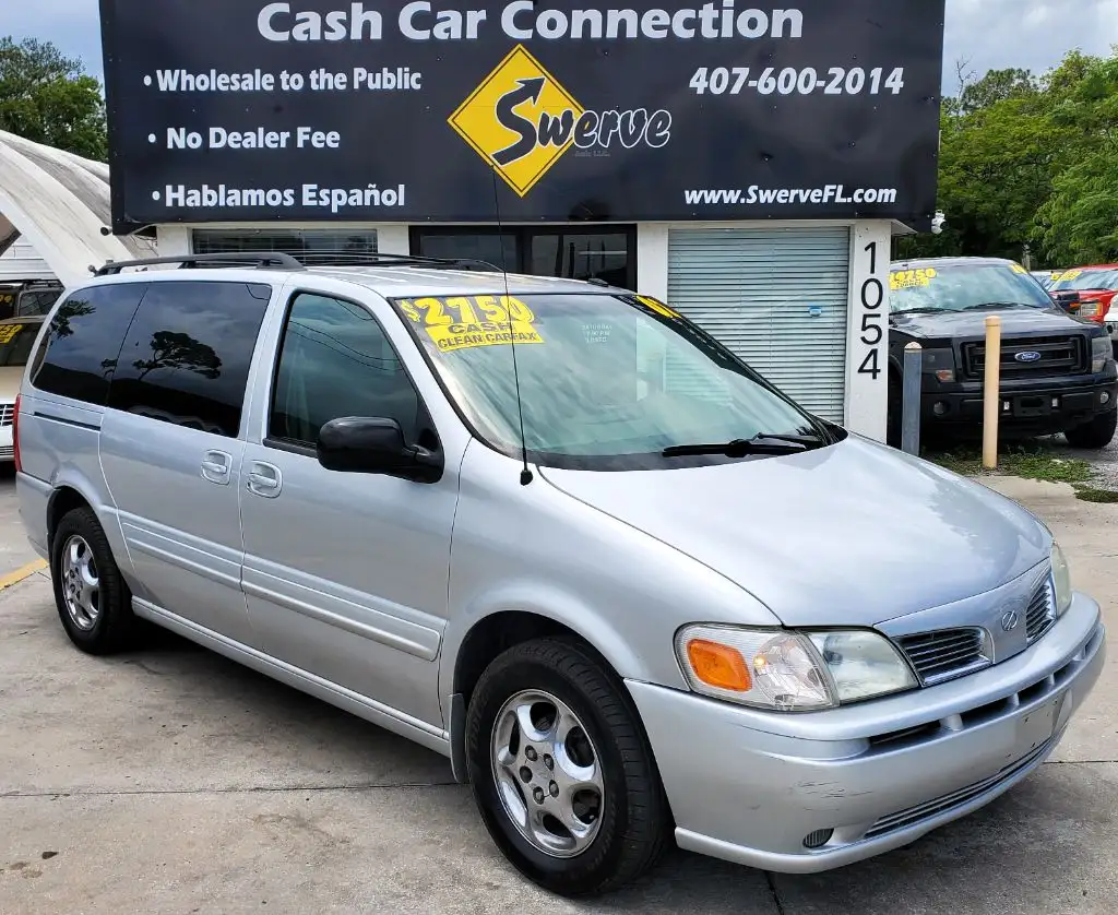 2002 Oldsmobile Silhouette GLS 4-Door Extended Wheelbase's photo