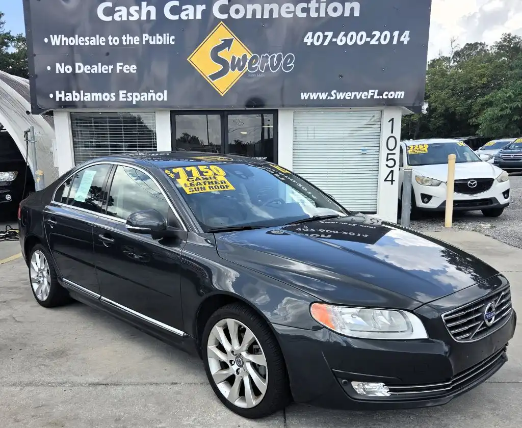 2015 Volvo S80 T6 AWD Platinum's photo