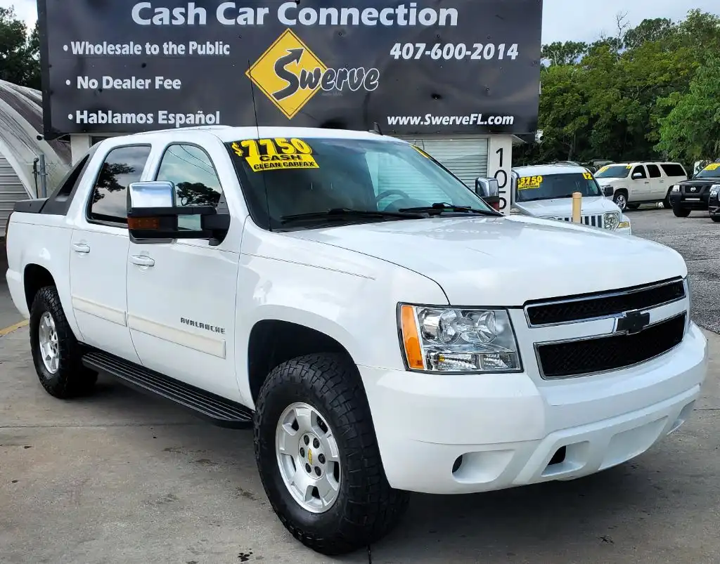 2011 Chevrolet Avalanche 2WD Avalanche LS's photo