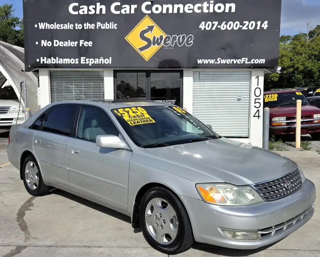 2003 Toyota Avalon XLS Bench's photo