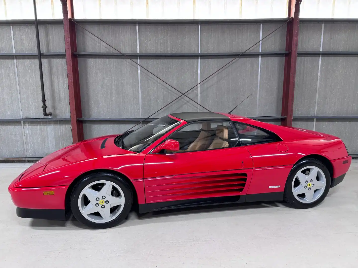 1990 Ferrari 348's photo
