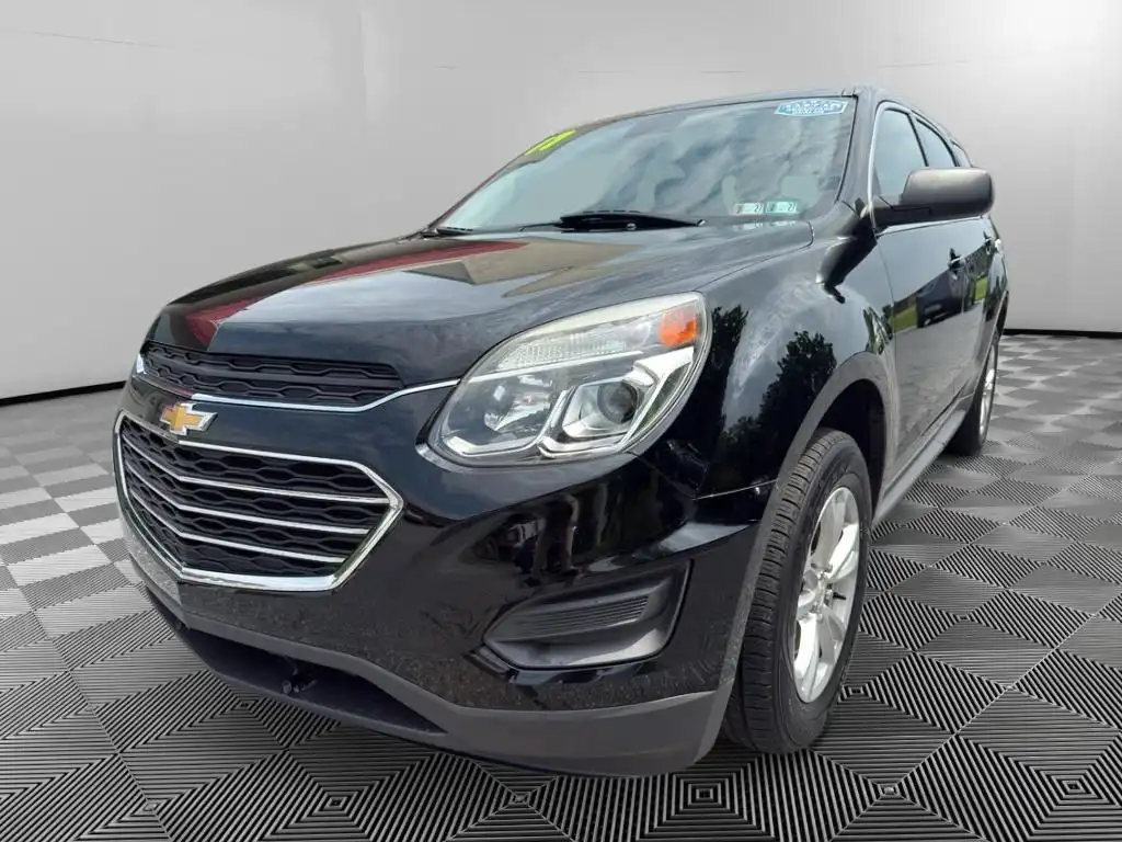 2017 Chevrolet Equinox AWD LS's photo