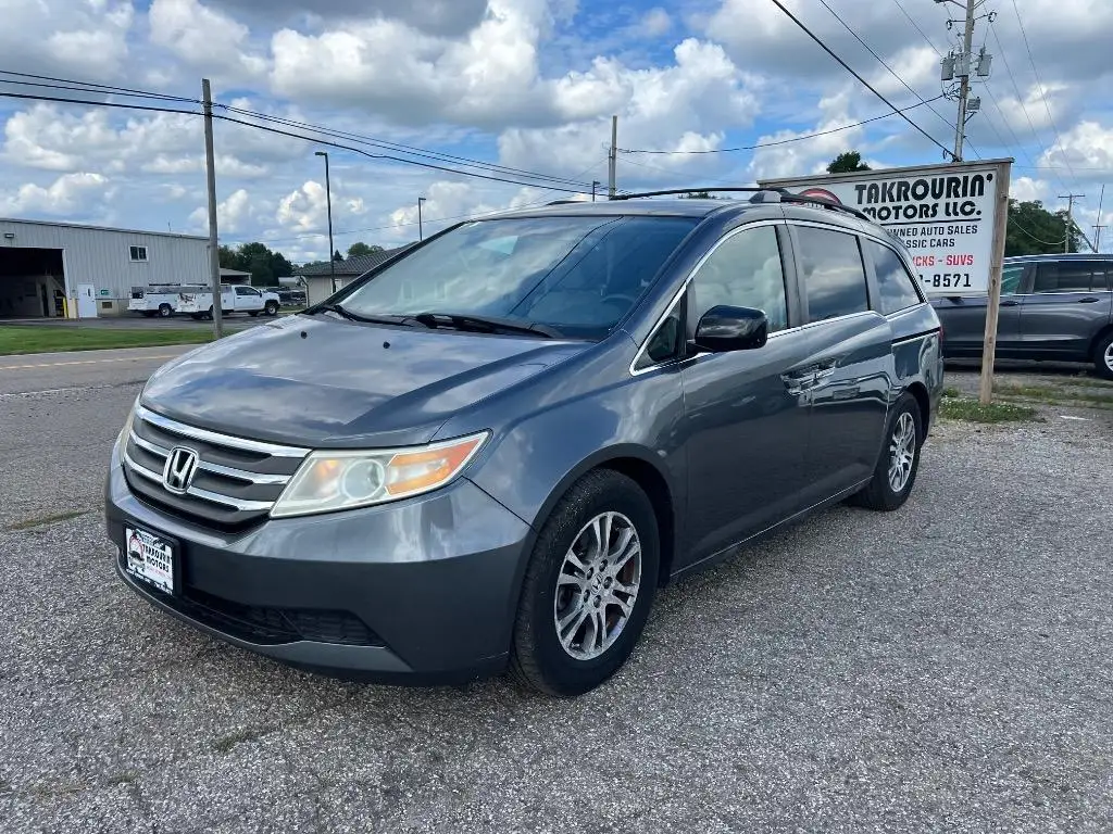 2013 Honda Odyssey EX photo 1