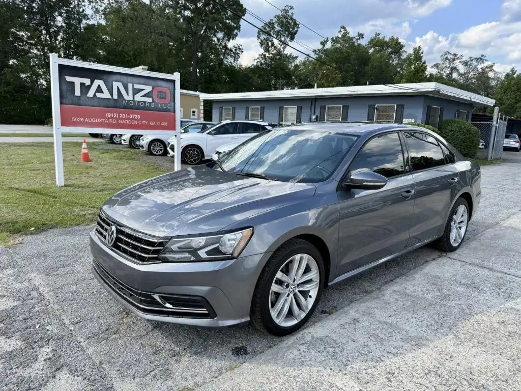2019 Volkswagen Passat 2.0T Wolfsburg Edition Auto's photo