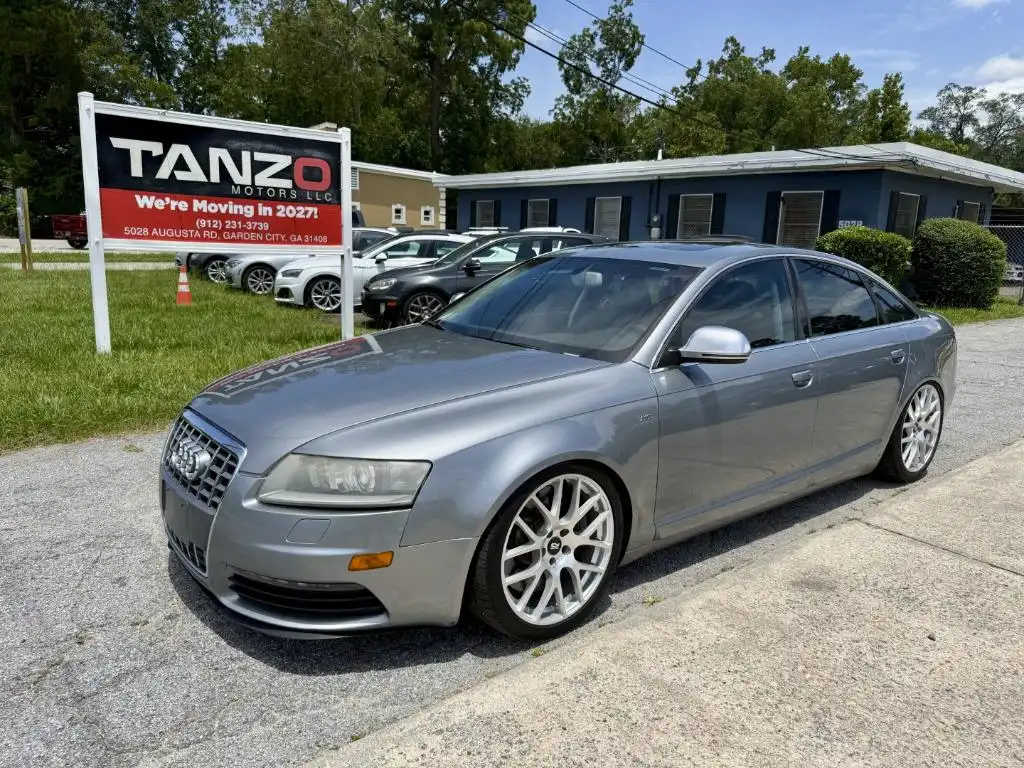 2010 Audi S6 5.2 FSI Quattro Tiptronic's photo