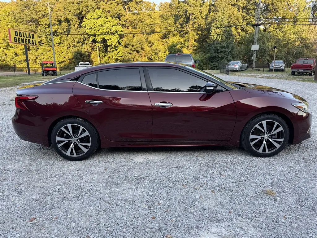 2016 Nissan Maxima Platinum photo 3
