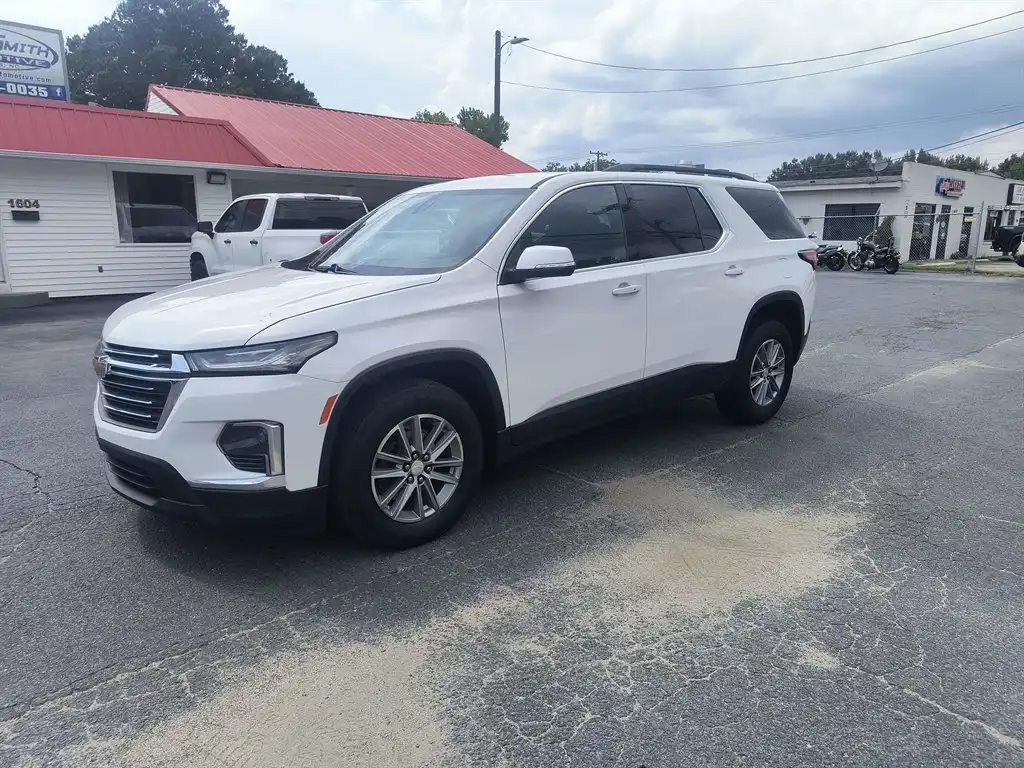 2022 Chevrolet Traverse 2FL FWD's photo
