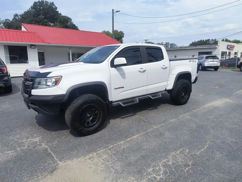 2019 Chevrolet Colorado ZR2 4WD Crew Cab Short Box's photo