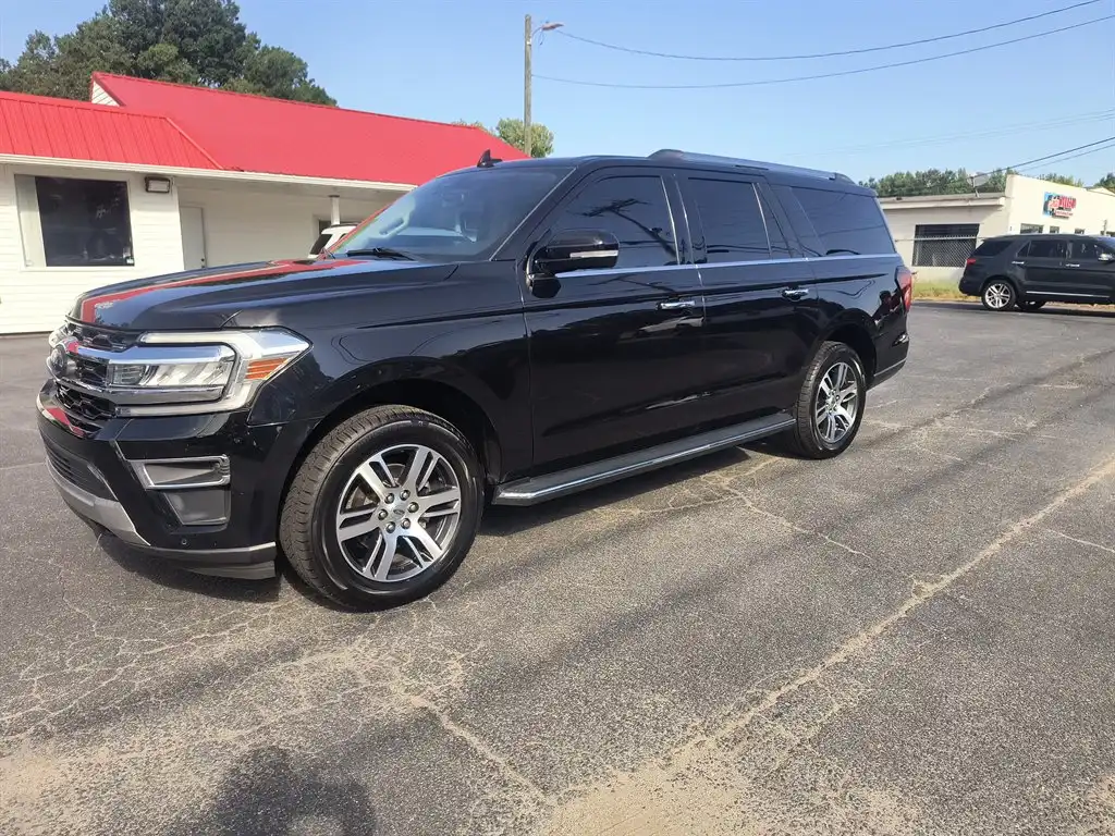 2022 Ford Expedition Limited 4WD MAX's photo