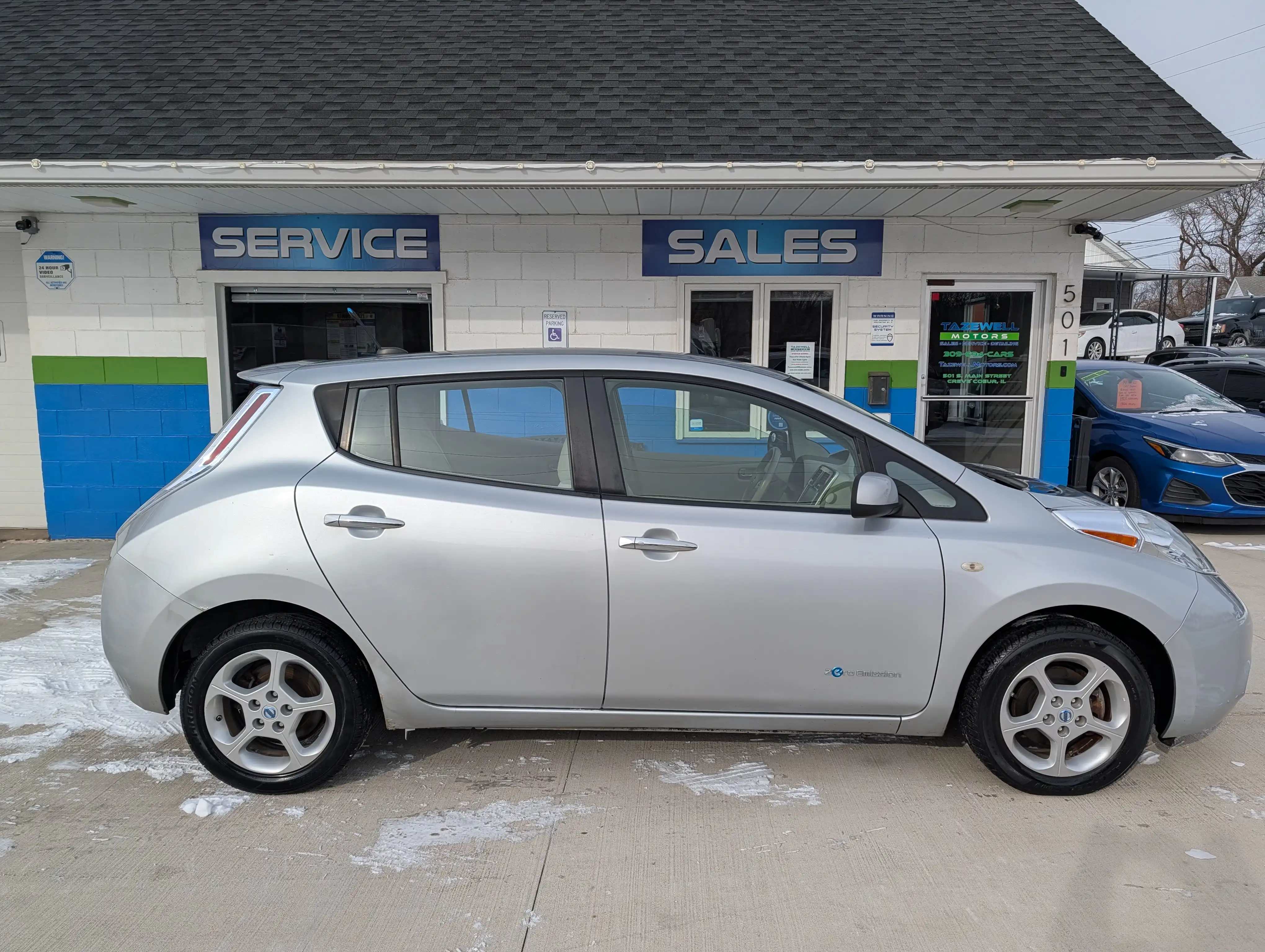 2012 Nissan Leaf SL's photo