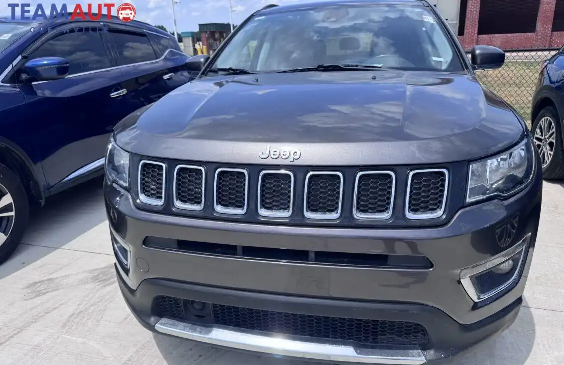 2021 Jeep Compass Limited's photo