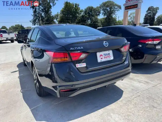 2022 Nissan Altima 2.5 SV AWD's photo