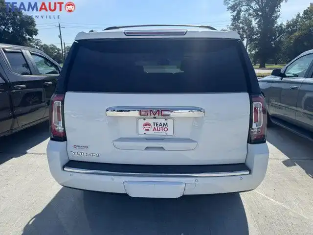 2017 GMC Yukon Denali 4WD's photo