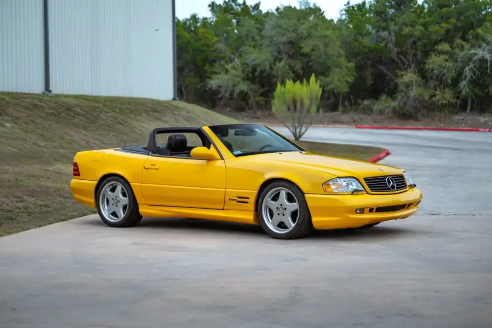 1999 Mercedes-Benz SL SL 500's photo