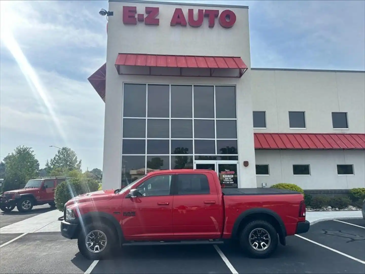 2016 RAM 1500 Rebel 4x4 Crew Cab 5'7's photo