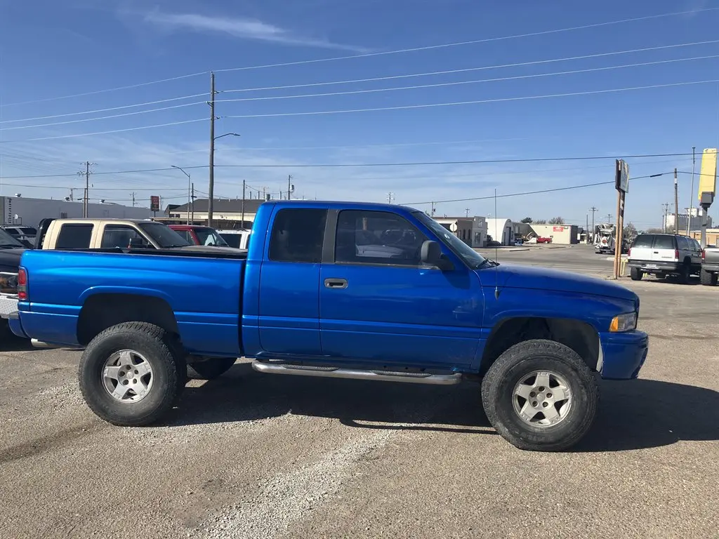 2001 Dodge Ram 1500 1500 SLT 4X4 QUAD CAB SWB photo 3