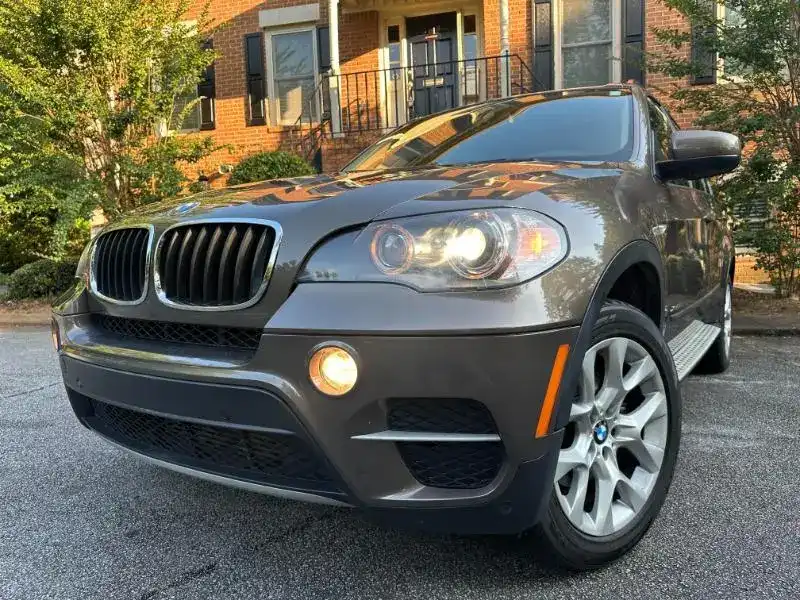 2011 BMW X5 xDrive35i's photo