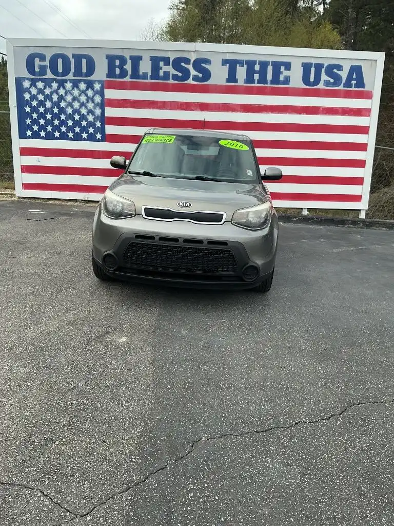 2016 Kia Soul 1.6L Base 5-Door's photo
