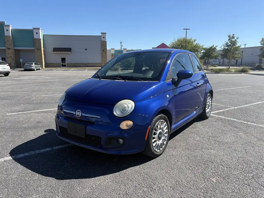 2012 FIAT 500 Sport's photo