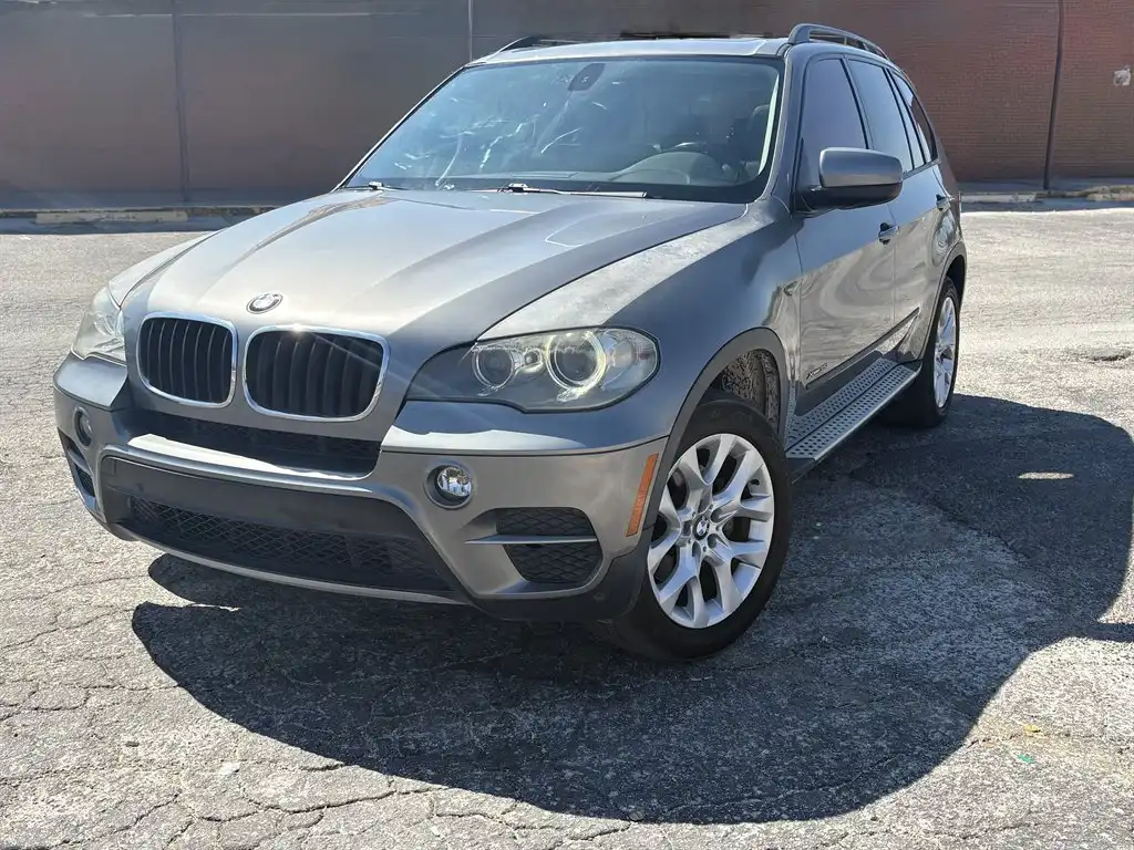 2012 BMW X5 xDrive35i's photo