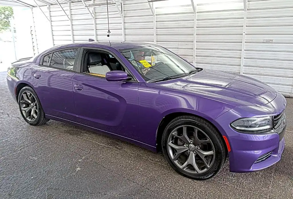2016 Dodge Charger SXT's photo