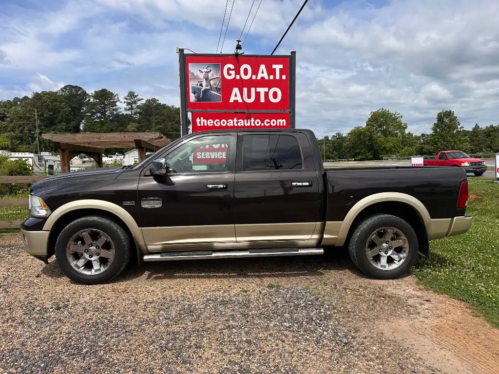 2011 RAM 1500 Laramie 4x4 Crew Cab's photo