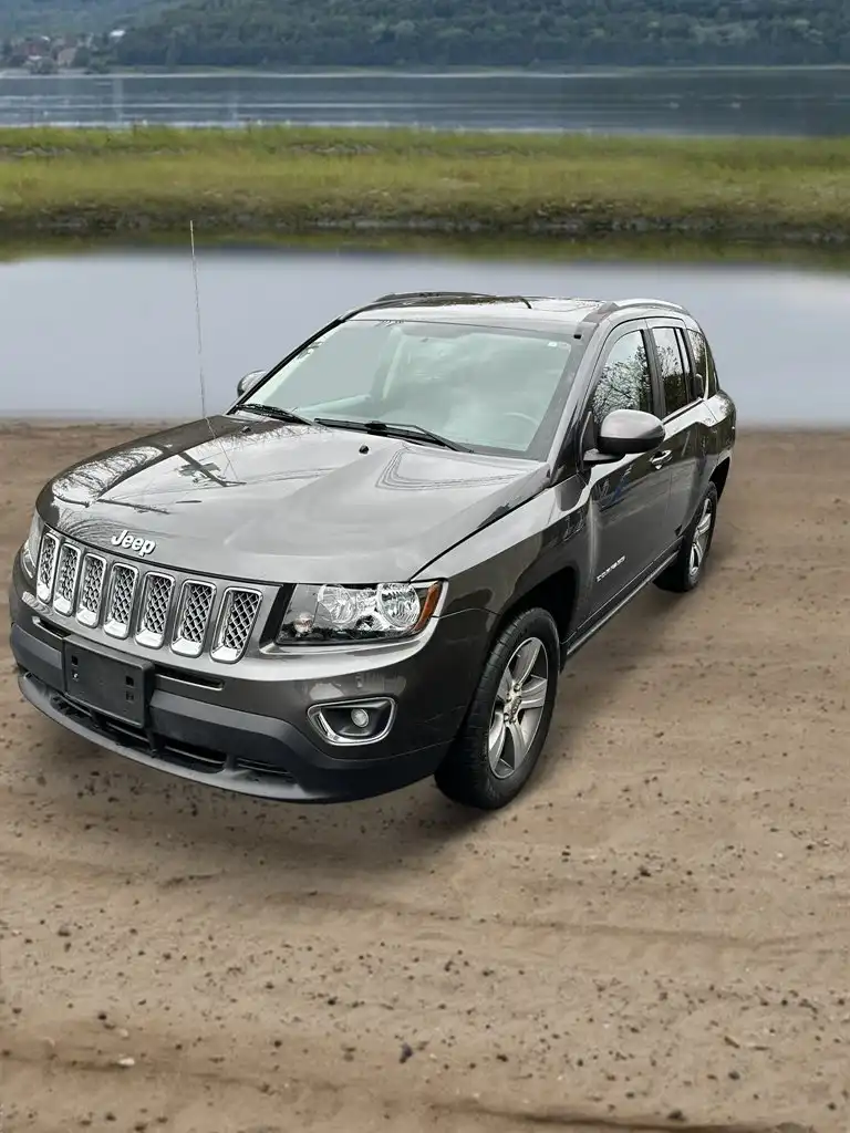2017 Jeep Compass High Altitude 4X4's photo