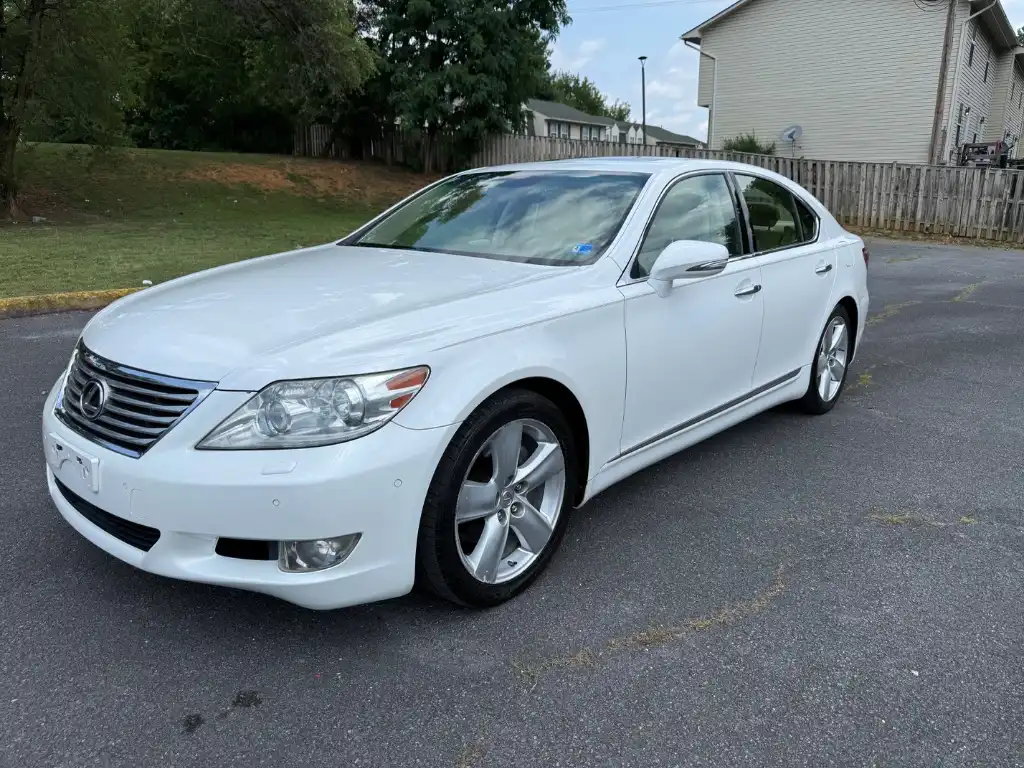 2012 Lexus LS 500 460's photo