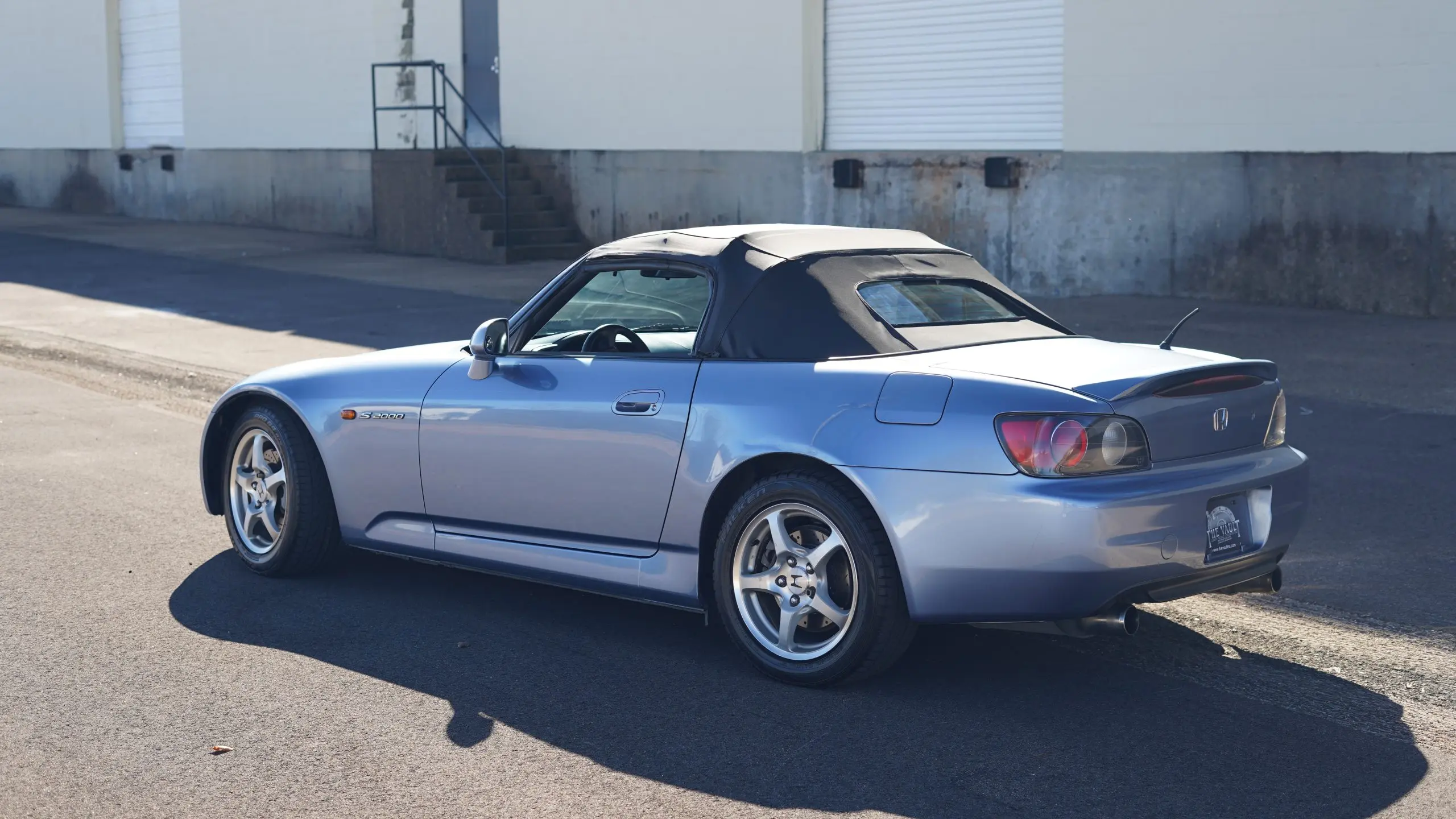 2002 Honda S2000 Base photo 4