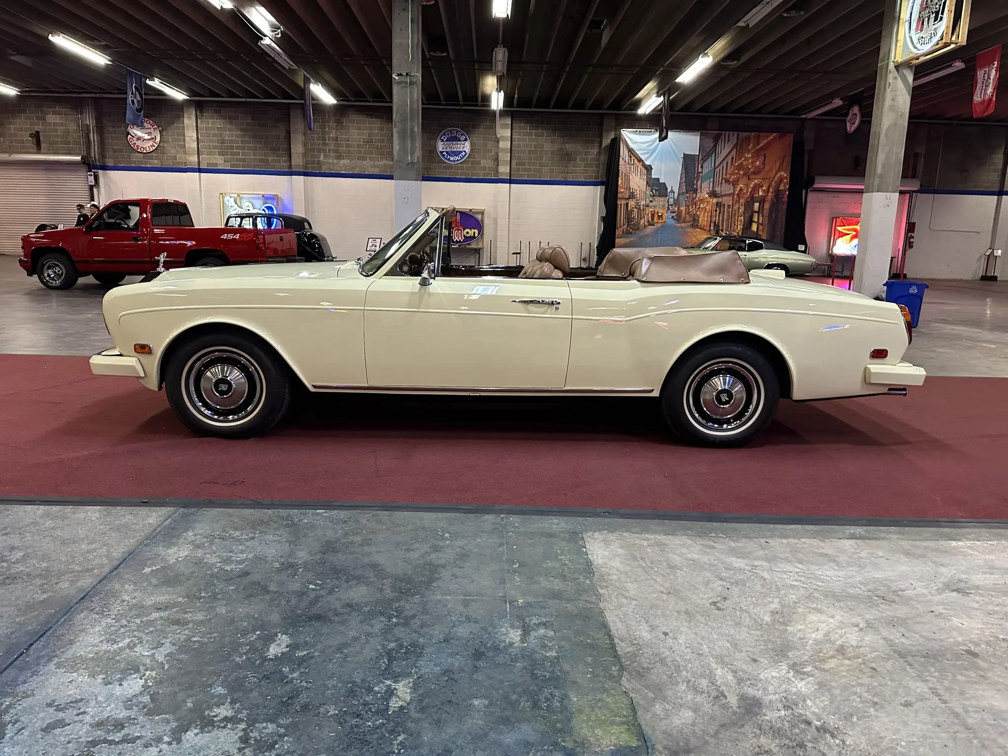 1982 Rolls-Royce Corniche undefined photo 3