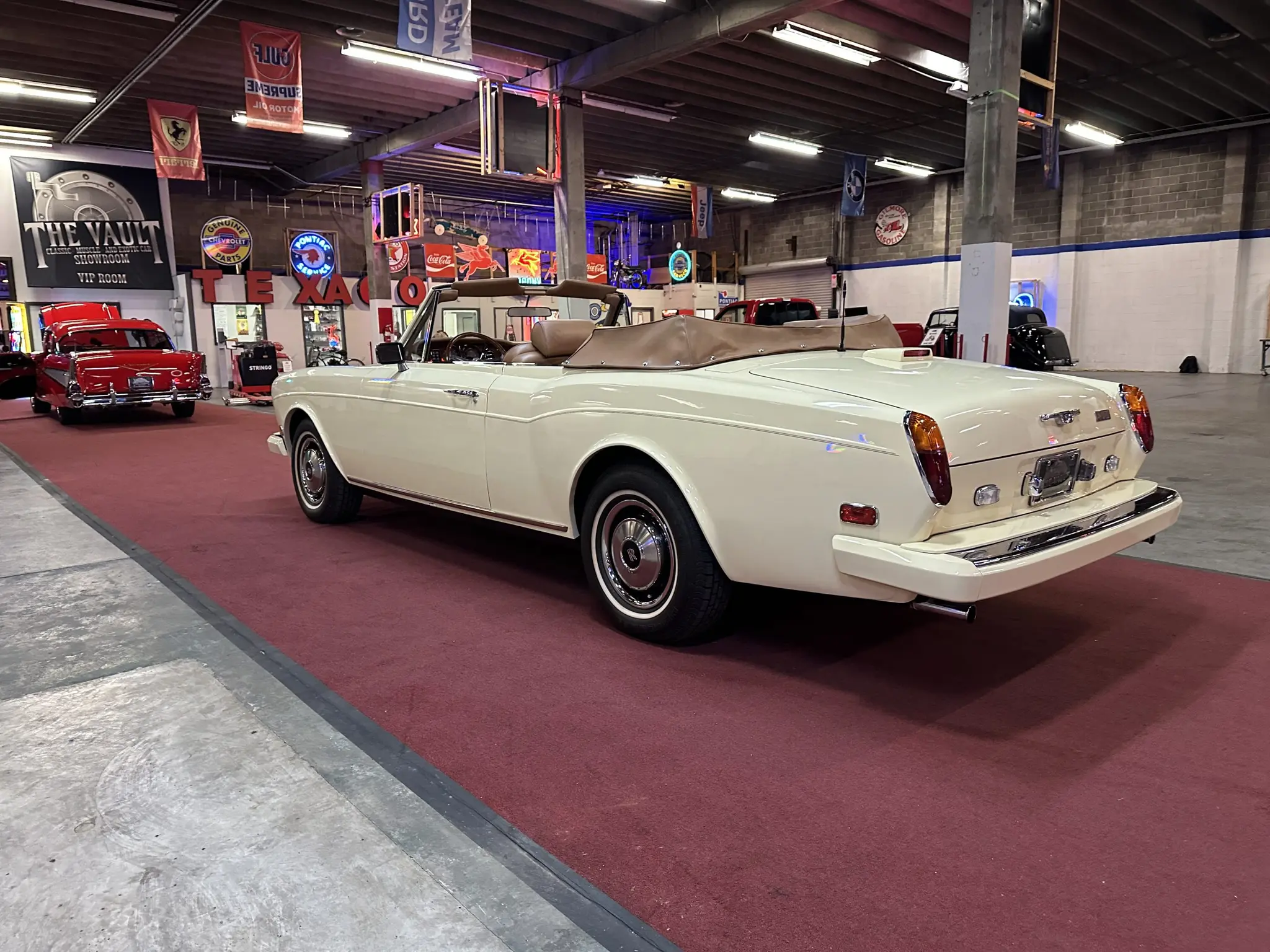 1982 Rolls-Royce Corniche undefined photo 5