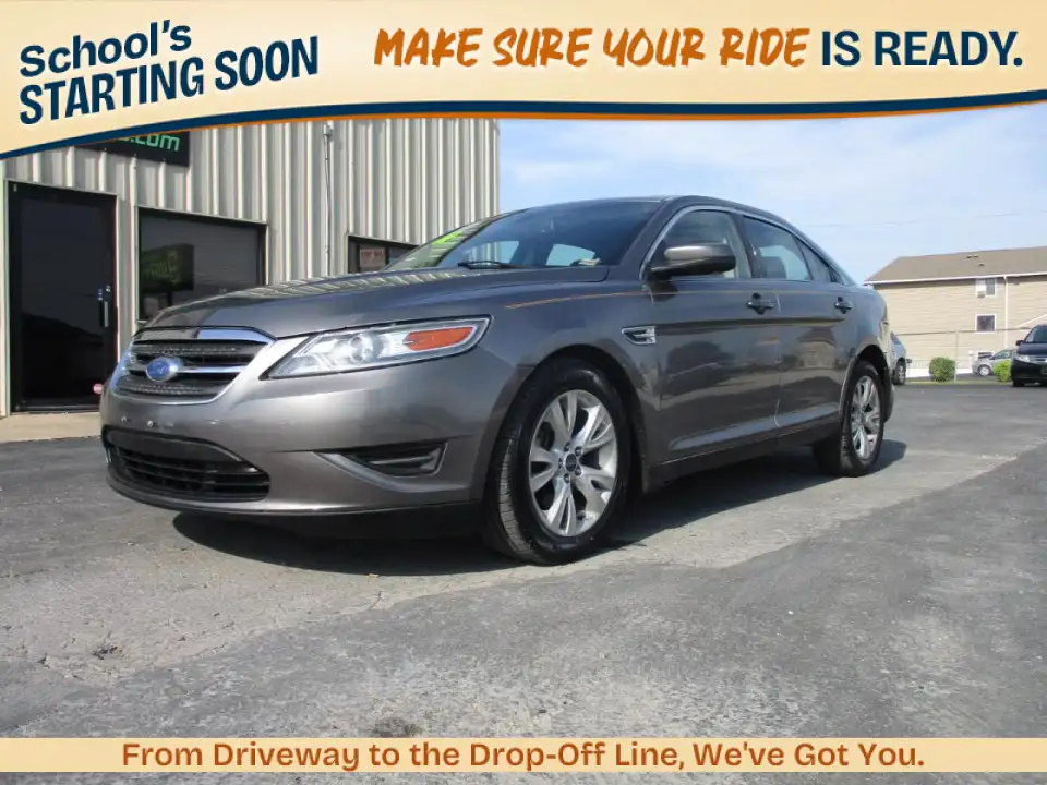 2011 Ford Taurus SEL FWD's photo