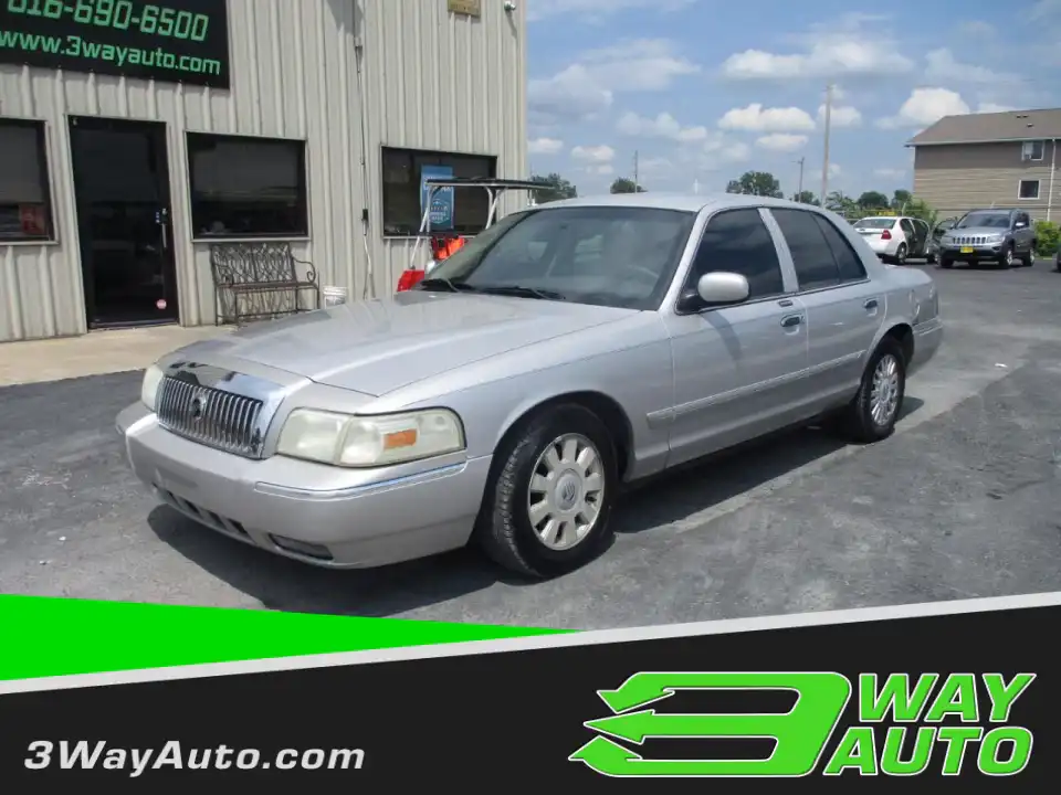 2007 Mercury Grand Marquis LS's photo