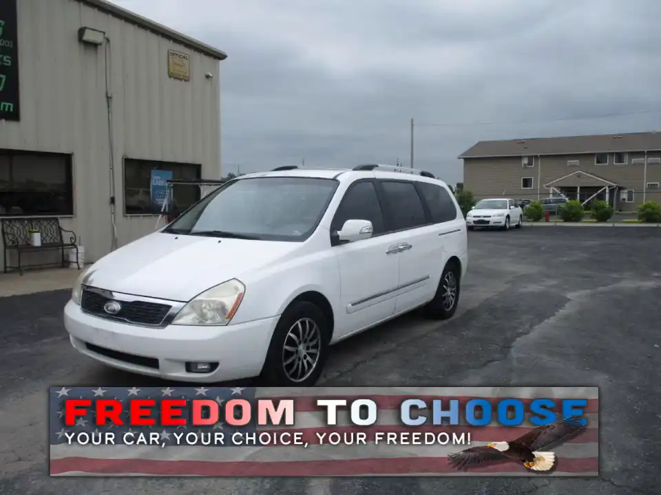 2012 Kia Sedona EX's photo