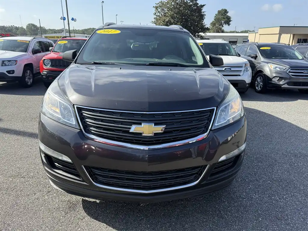 2017 Chevrolet Traverse LS FWD's photo