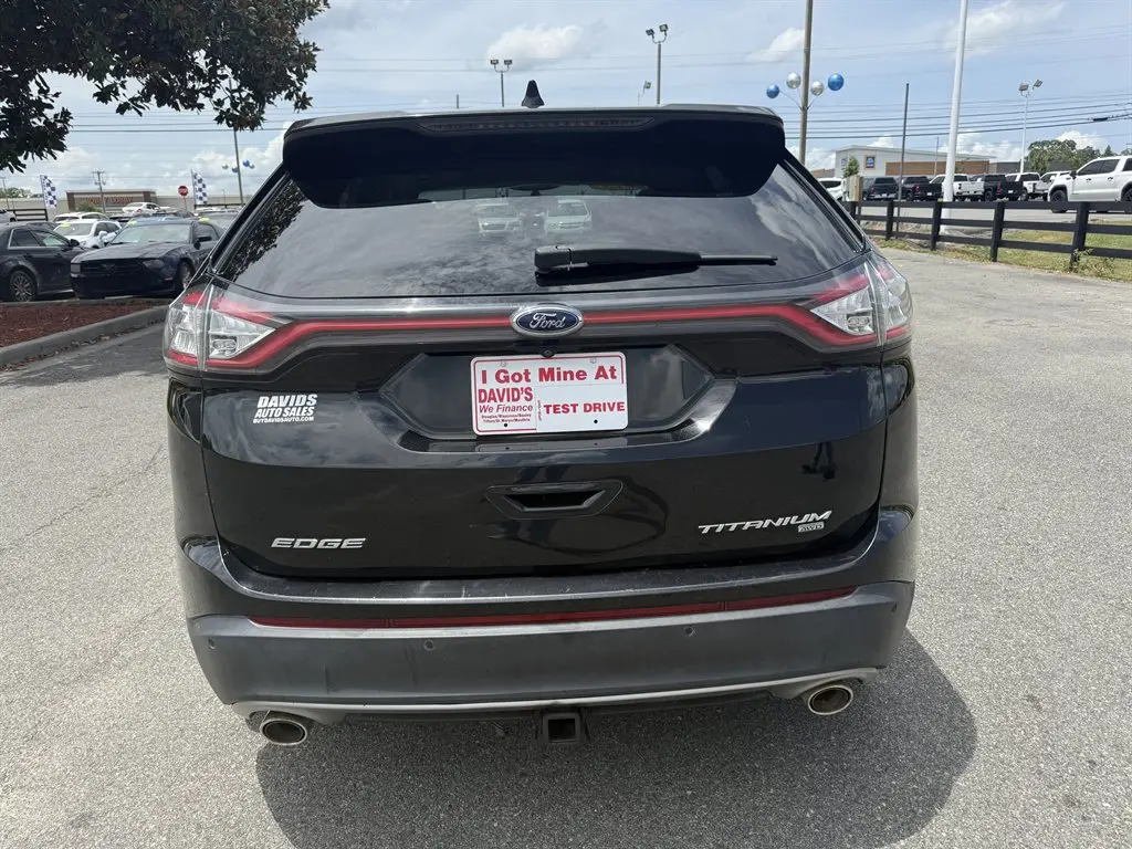 2015 Ford Edge Titanium AWD photo 3