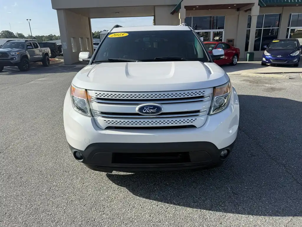 2015 Ford Explorer Limited's photo