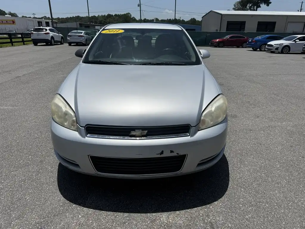 2011 Chevrolet Impala LS's photo