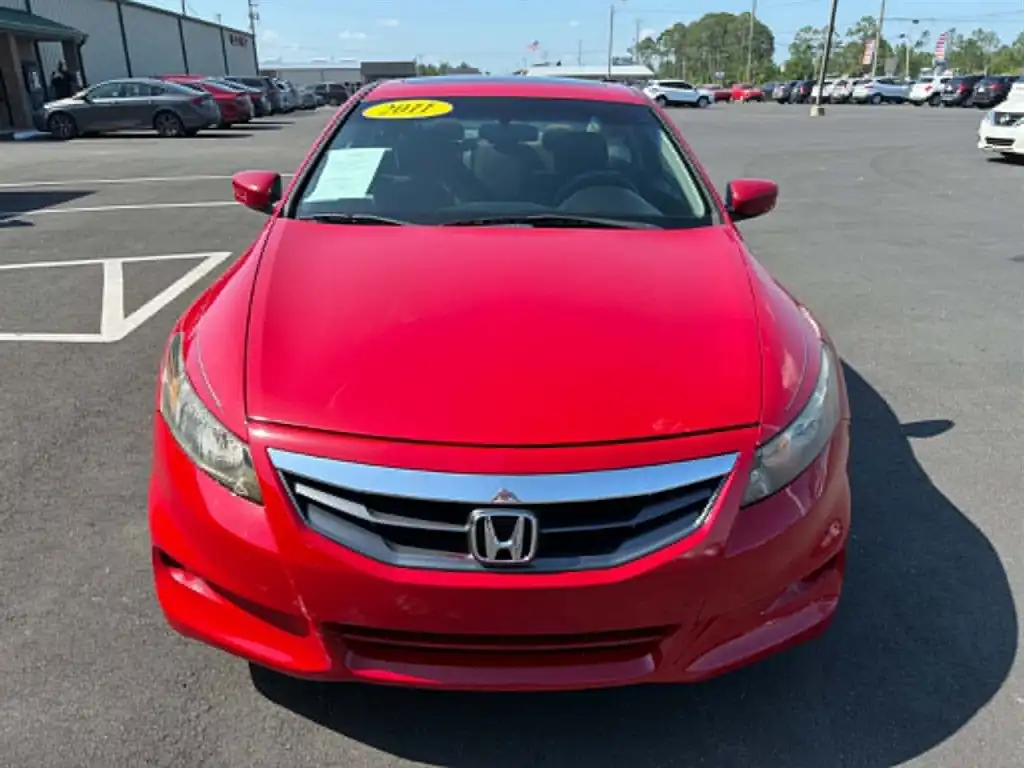 2011 Honda Accord EX Auto's photo
