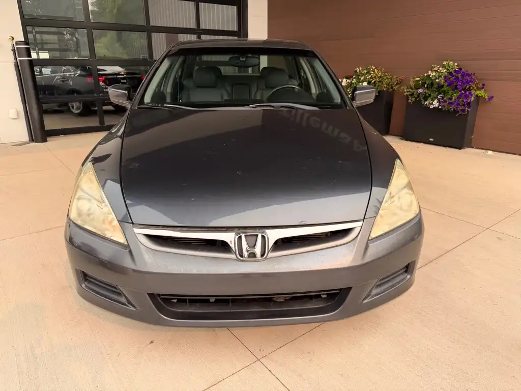 2007 Honda Accord EX 5AT w/Leather PZEV's photo