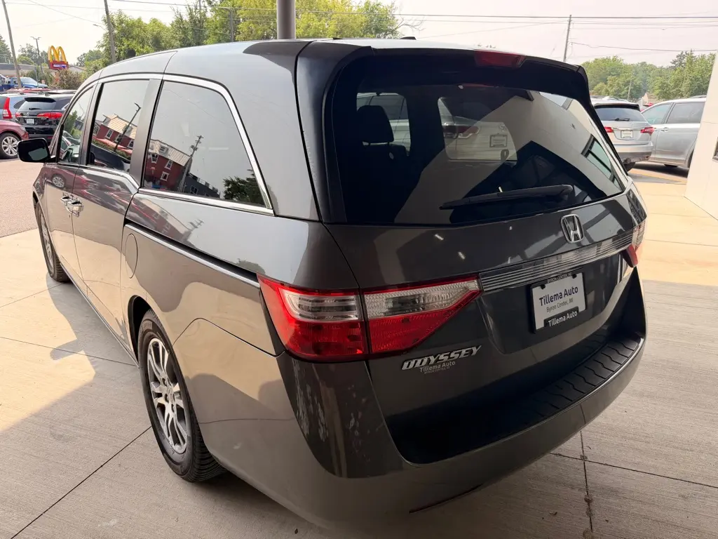 2013 Honda Odyssey EX-L RES System photo 4