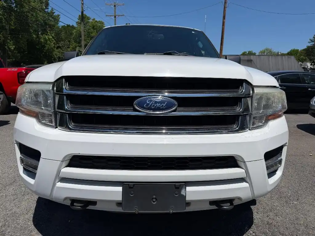 2015 Toyota Tundra 5.7 Auto SR5 Double Cab's photo