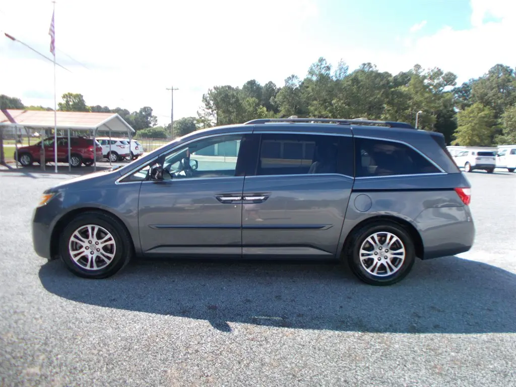 2013 Honda Odyssey EX-L photo 4