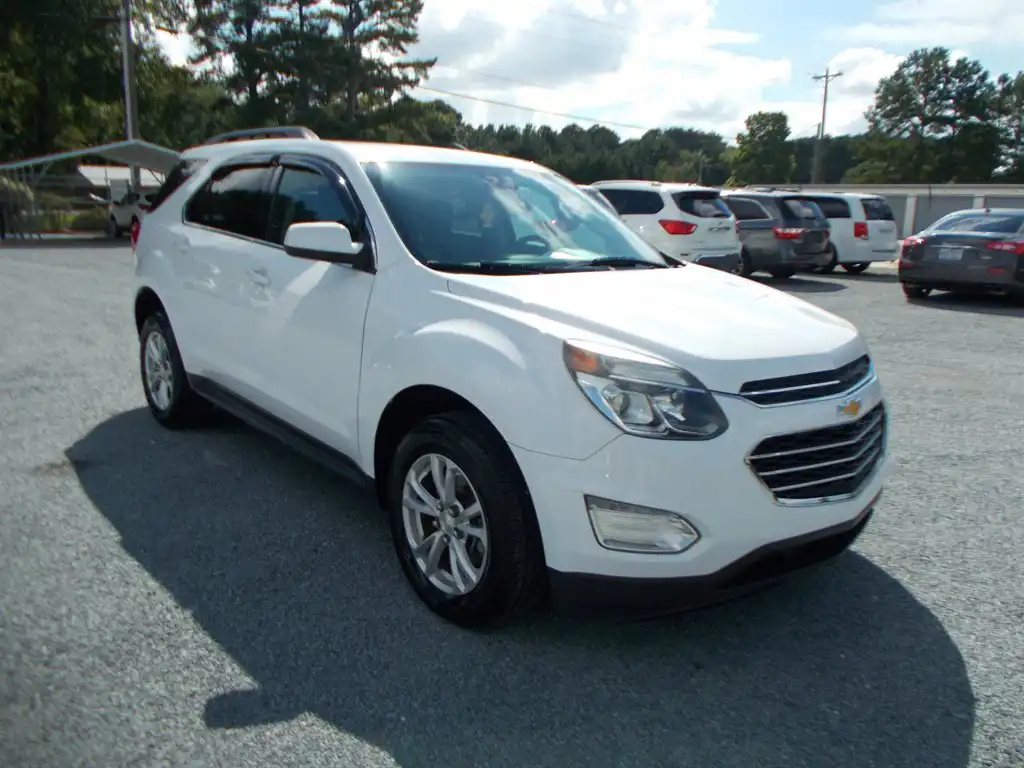 2017 Chevrolet Equinox AWD LT's photo