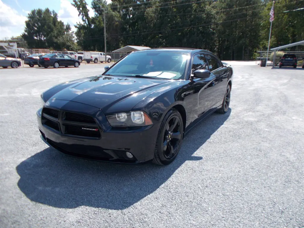 2013 Dodge Charger SXT photo 3