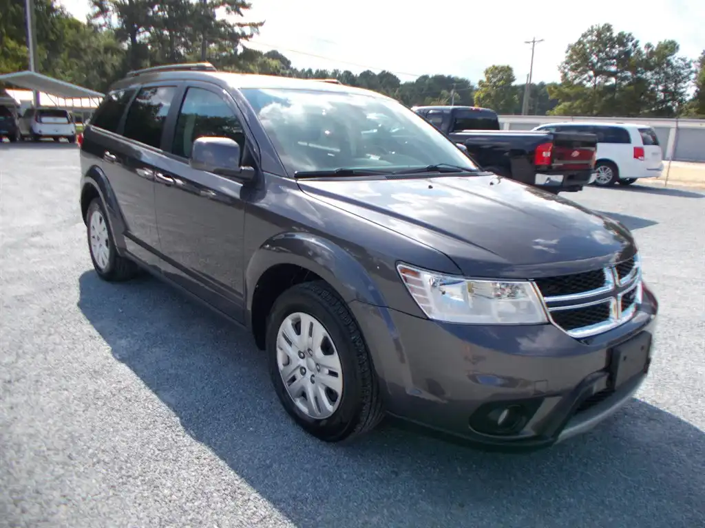 2019 Dodge Journey SE FWD's photo