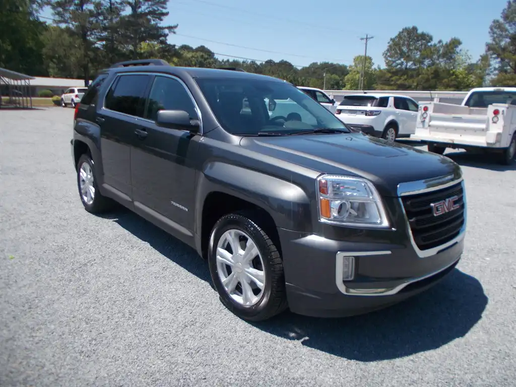 2017 GMC Terrain FWD SLE-2's photo