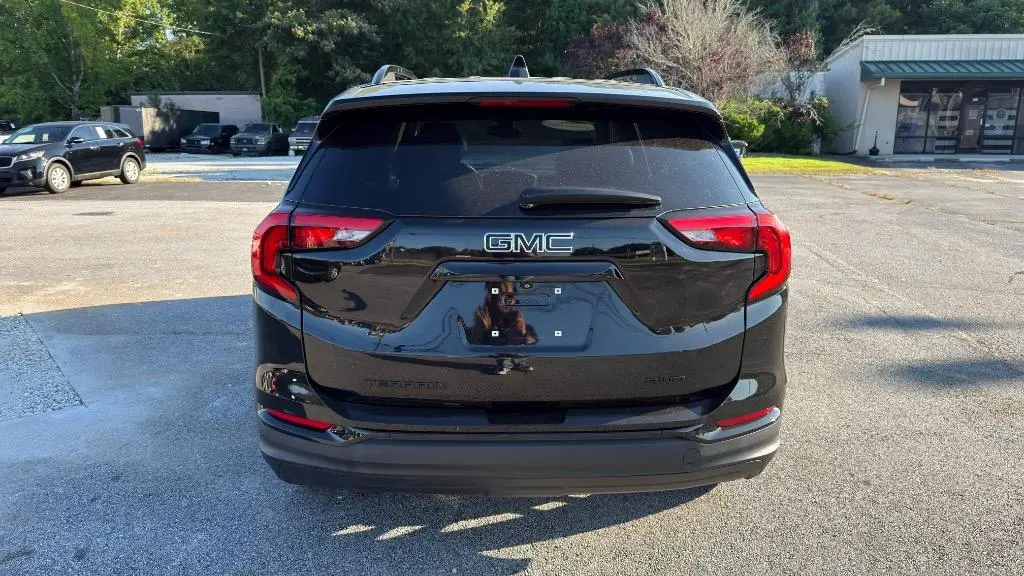 2021 GMC Terrain SLT AWD photo 4