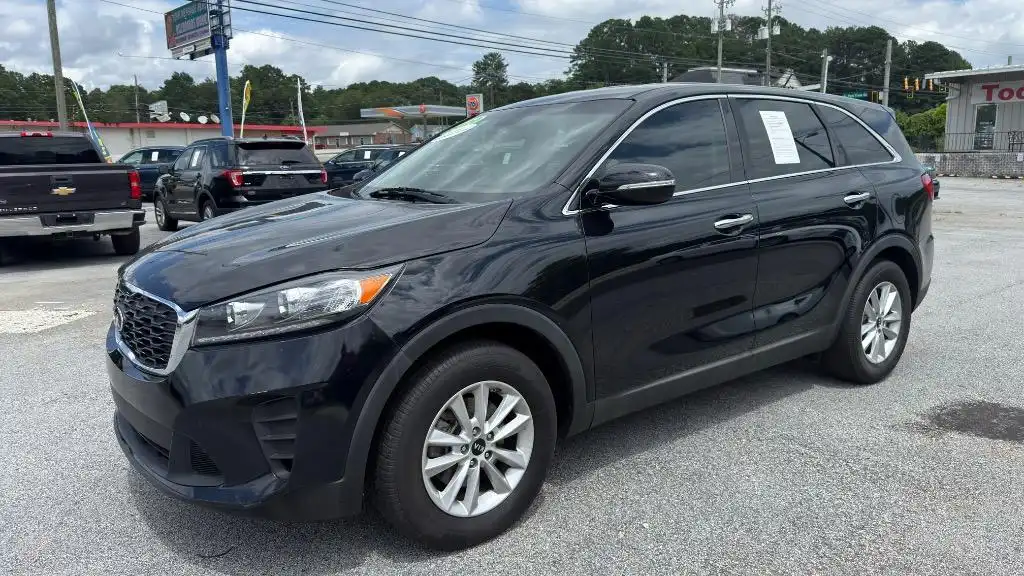 2020 Kia Sorento LX AT's photo