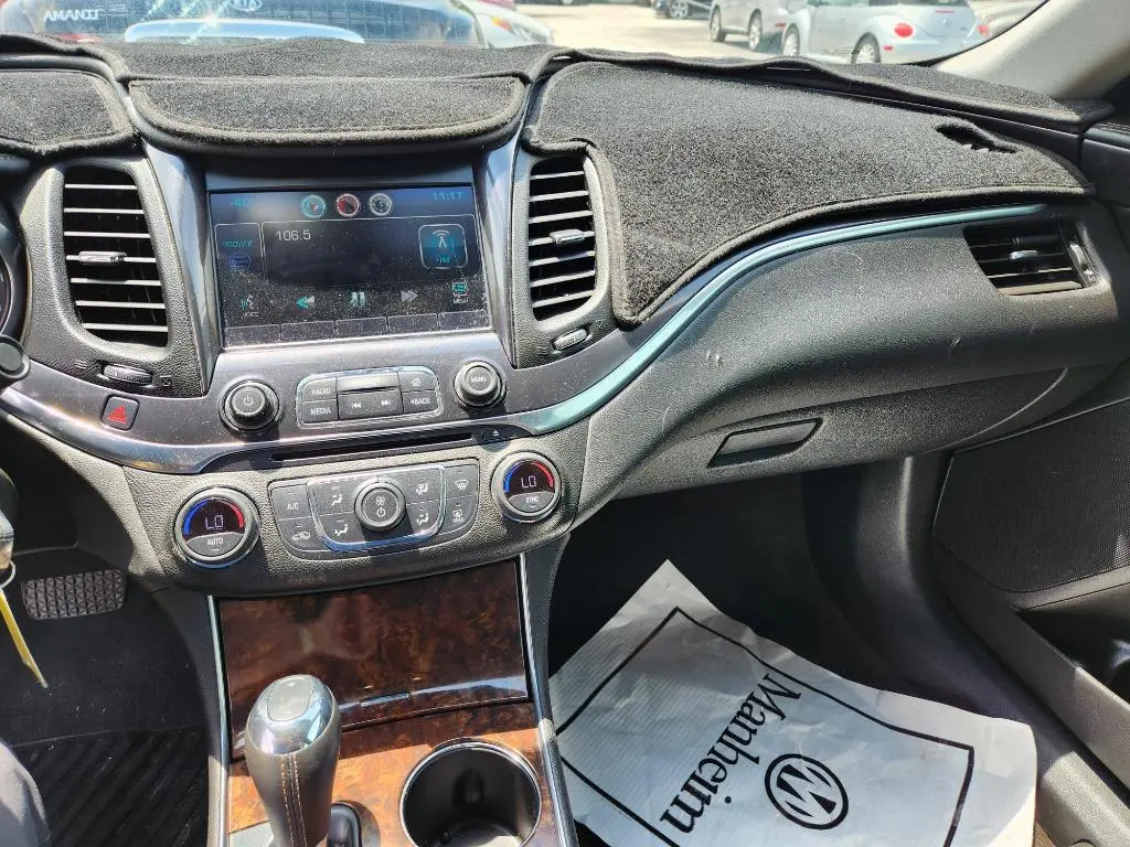 2015 Chevrolet Impala 1LT photo 5
